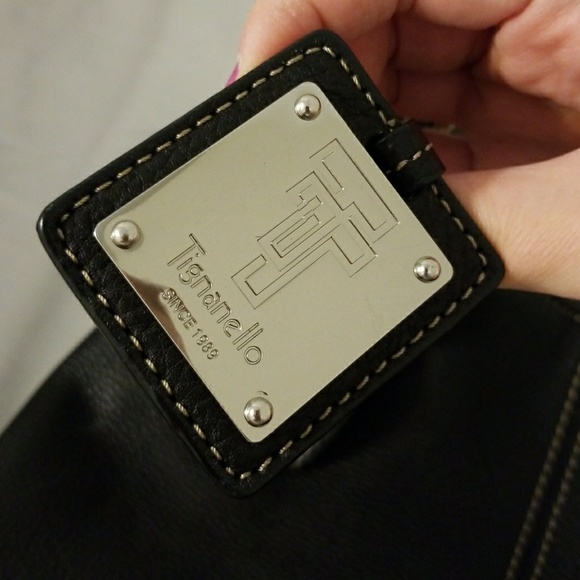 Tignanello Leather Convertible Purse - Picture 4 of 4